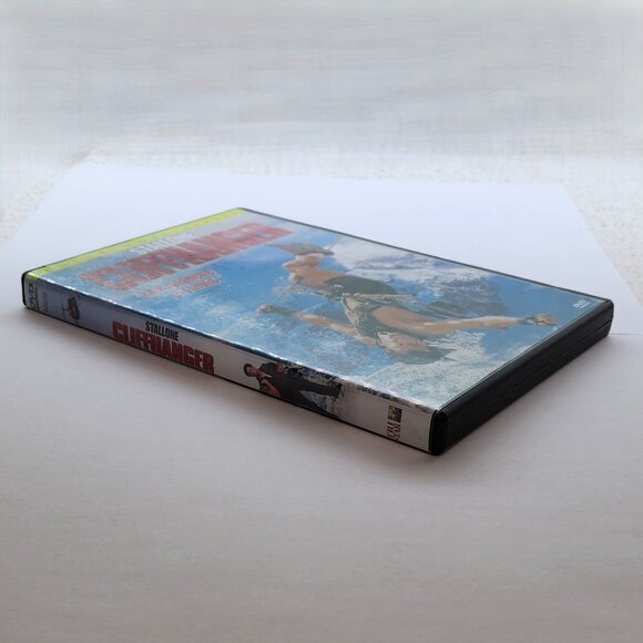 Cliffhanger DVD Movie - Picture 4 of 5